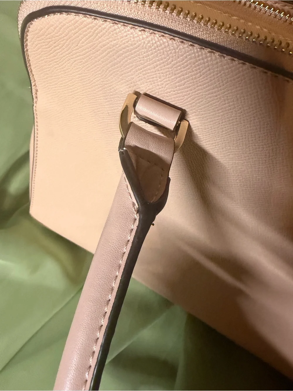 Classic Structured Satchel Handbag/Shoulder bag in Blush Pink